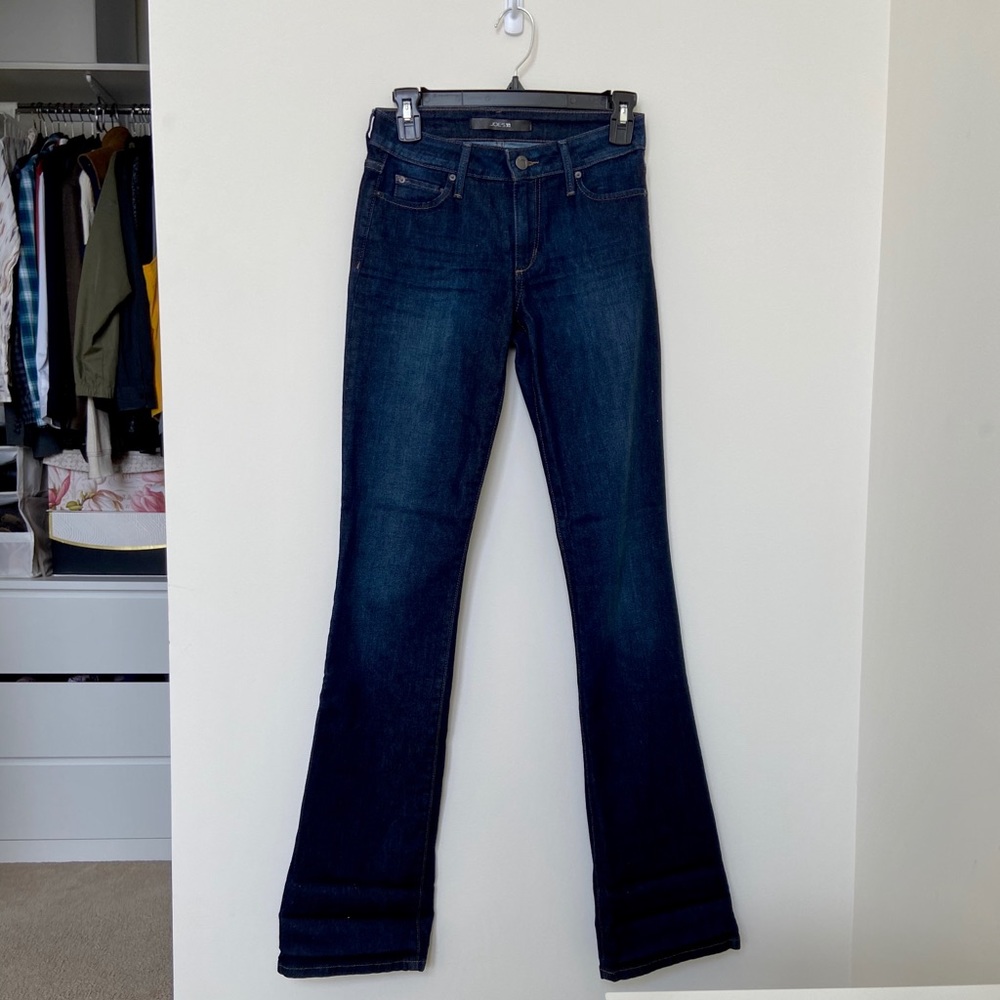 Never worn JOE’s THE HONEY jeans